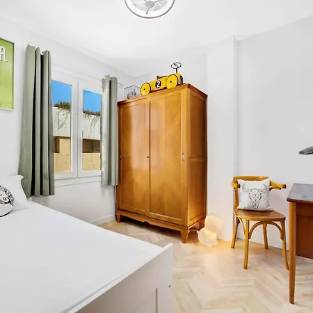 Appartement In Near Beaches